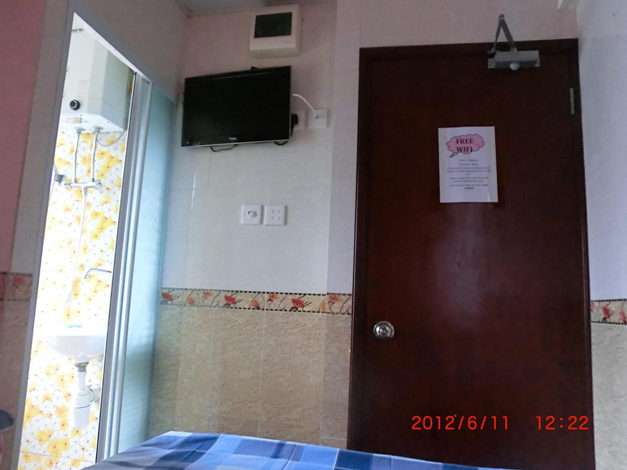 Dutch Hostel Hong Kong Exterior photo